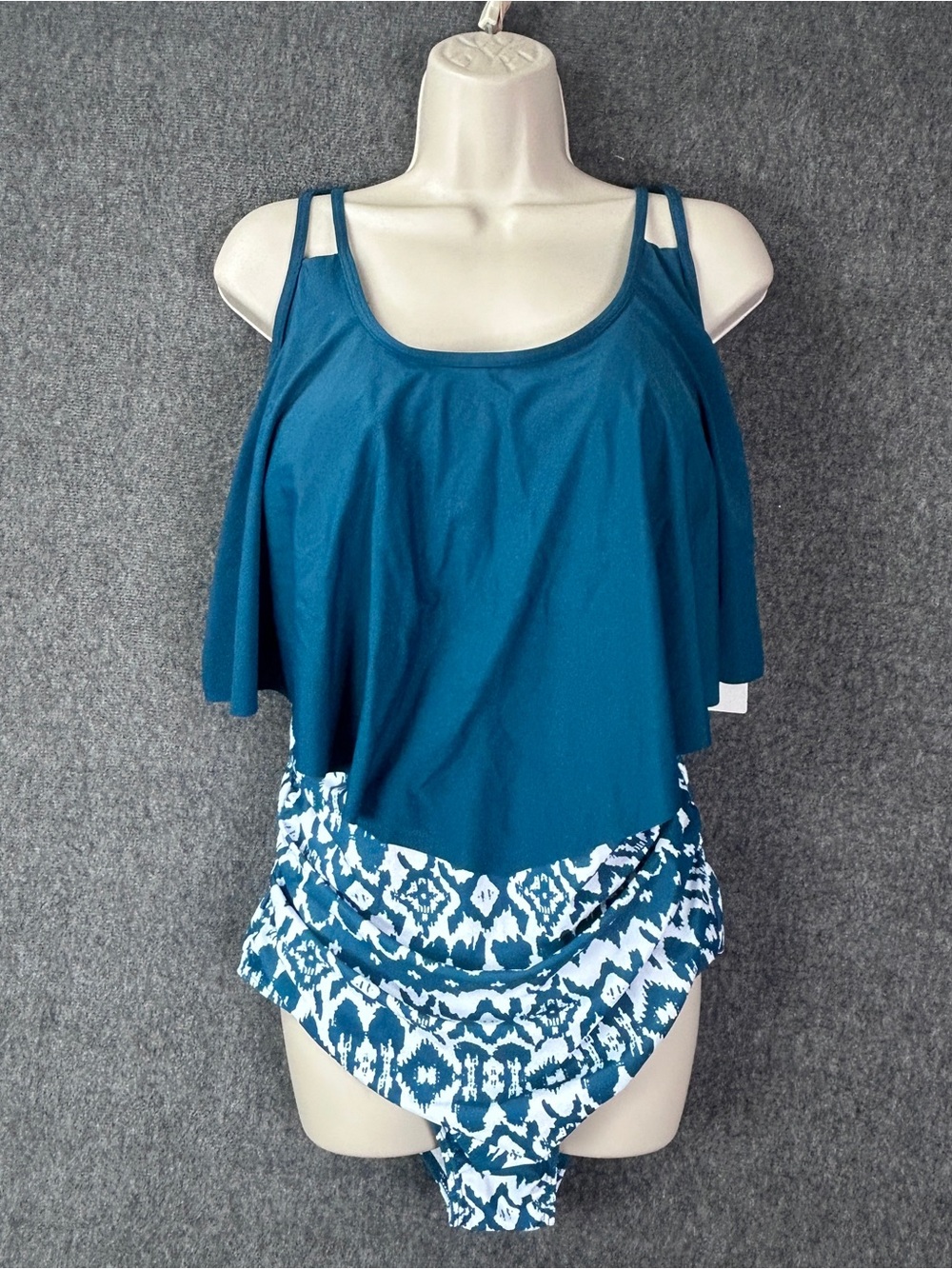 BloomChic Swimsuit Womens 14-16 Blue Ikat Ruffle Tank One Piece Plus Swim